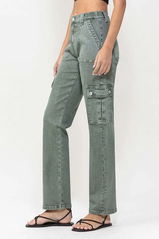Mid Rise Straight Jeans with Cargo Pocket Detail Youthful Women's Pop