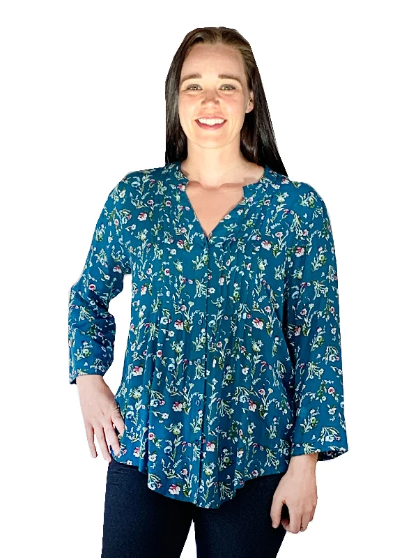 Pleat Front Printed Rayon Top Traditional Women's Wool