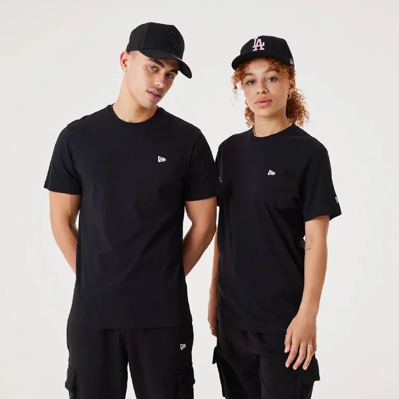 New Era Essential Black T-Shirt Rugged Women's Outdoor 