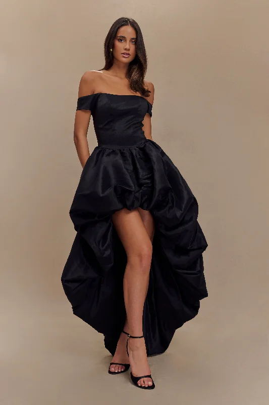Amelia Bubble Maxi Dress - Black Traditional Women's Wool