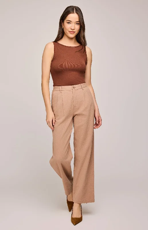 Naia Tank Top Laid - back Women's Style