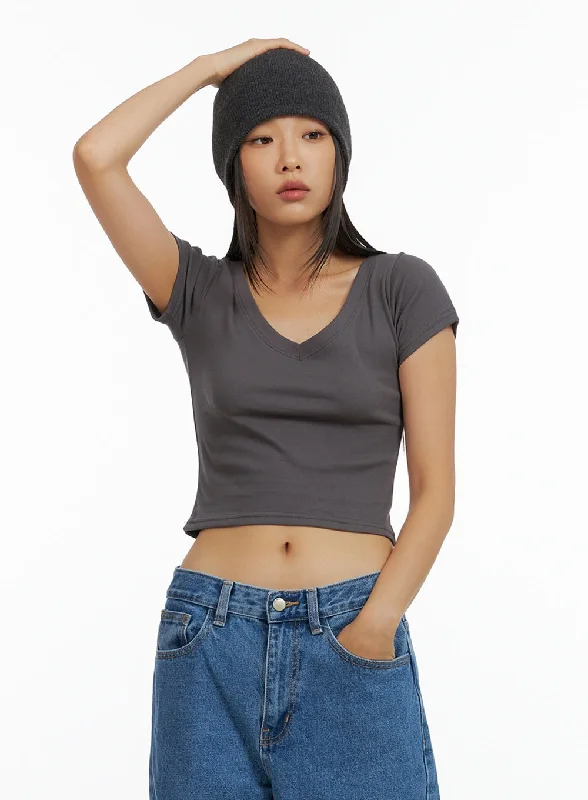 Basic V-Neck Crop Tee IL409 Women