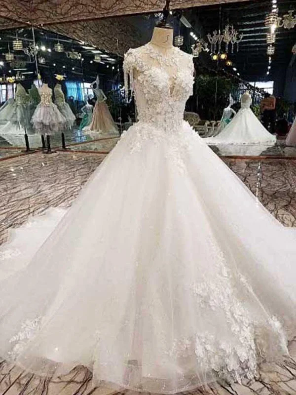 Awesome Appliques Tulle Ball Gown Wedding Dresses