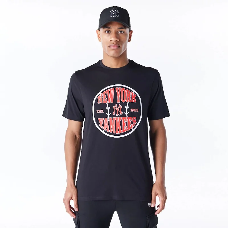 New York Yankees MLB Ball Graphic Black T-Shirt garde