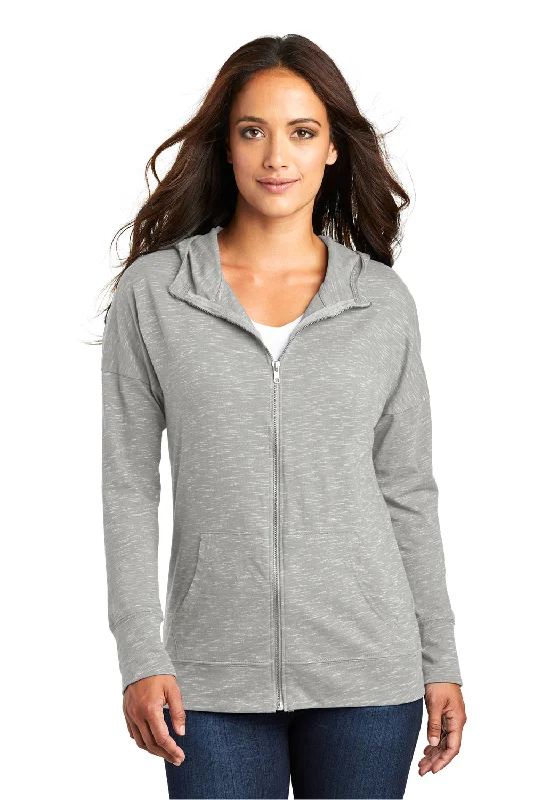 District Womens Medal Full Zip Hooded Sweatshirt Hoodie w/ Pockets - Light Grey Minimalist Women's Casual District Womens Medal Full Zip Hooded Sweatshirt Hoodie w/ Pockets - Light Grey Minimalist Women's Casual