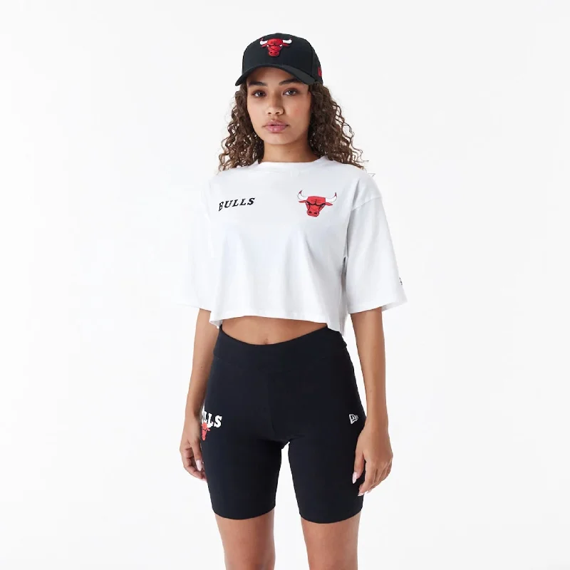 Chicago Bulls Womens NBA Team Logo White Crop T-Shirt performance