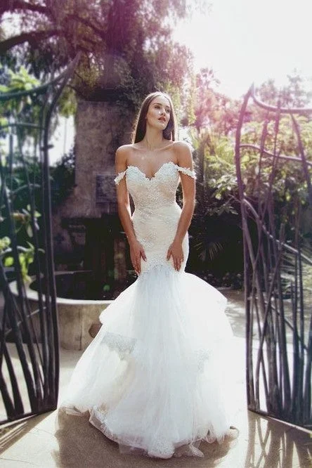 Lace Off-the-shoulder Mermaid Wedding Dress with Layered Tulle Skirt Classic Women's Pin - striped