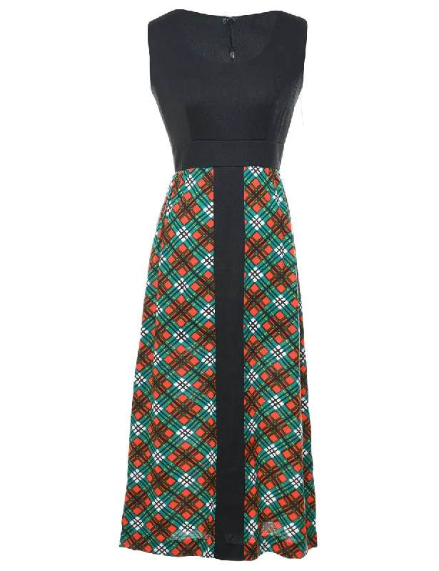 1970s Black, Green & Red Checked Maxi Dress - S