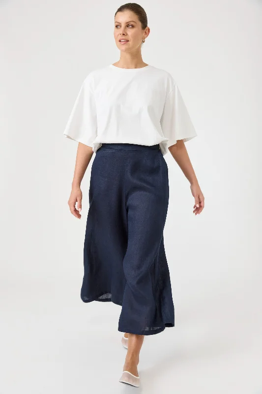 Studio Crop Pant - Navy