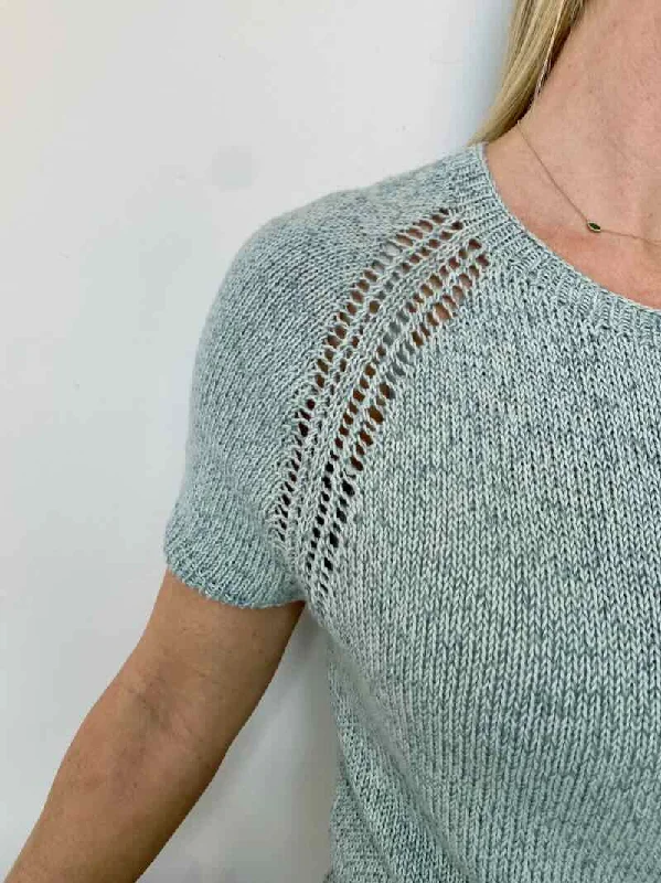 Vera Summer t-shirt with raglan seams by Önling, knitting pattern