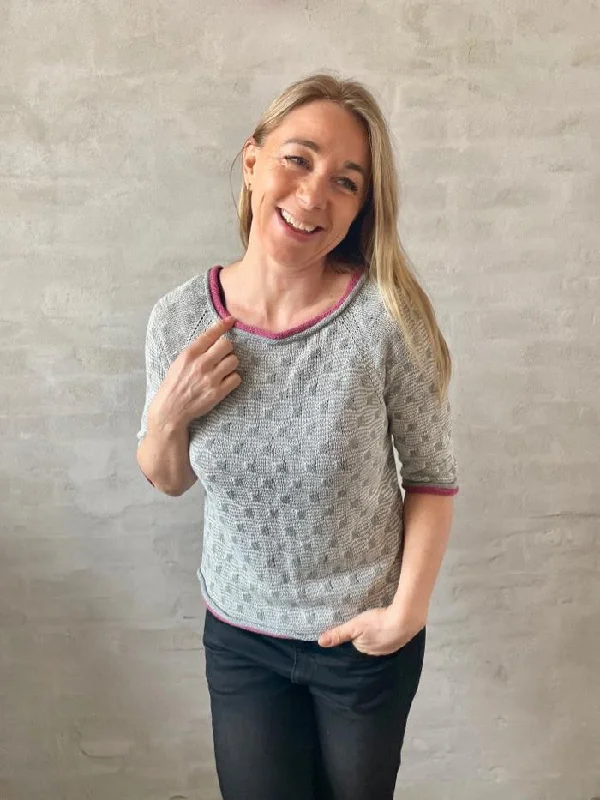 Bits blouse by Hanne Falkenberg, knitting pattern