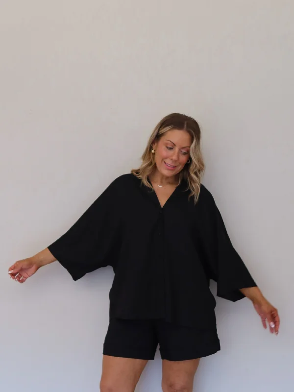 Boden Shirt - Black Laid - back Women's Vibe
