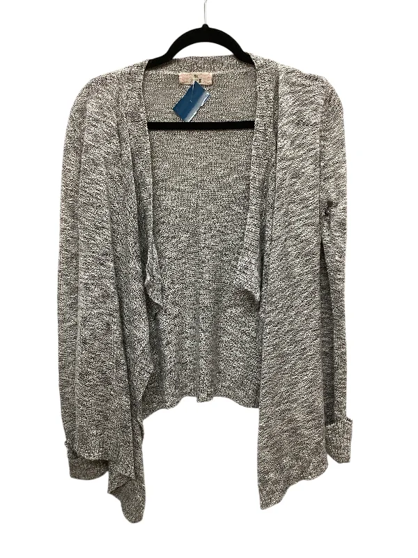 Cardigan By Pink Republic In Silver Cozy Women's Winter
