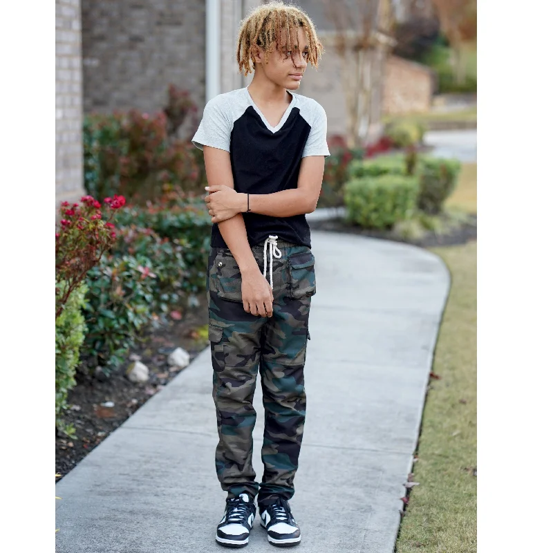 Simplicity 9561 Boys' T Shirt, Trousers and Shorts pattern Youthful Women's Anime - inspired