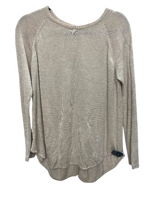 Top Long Sleeve By Cmc In Beige, Size: M Monochromatic Office Style