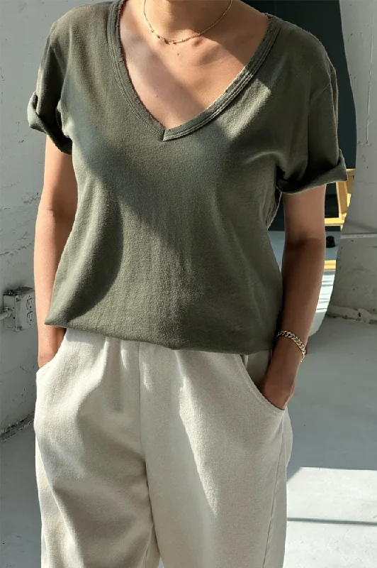Le Bon Shoppe La Vie Olive T-Shirt Artistic Women's Avant - 