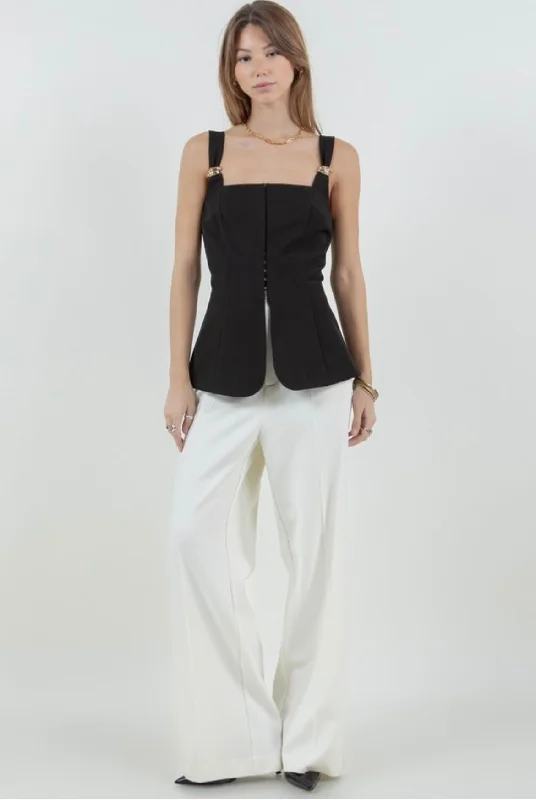 BUCKLE TOP Contemporary 