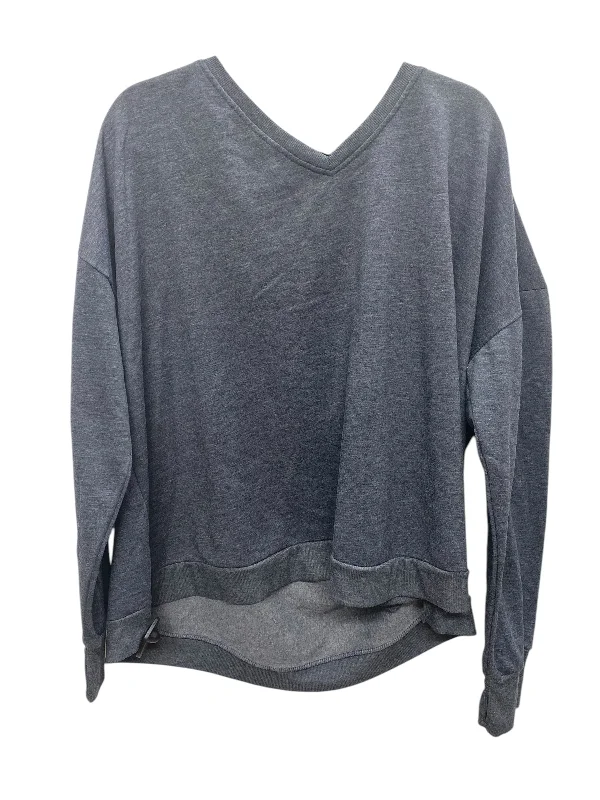 Top Long Sleeve By Clothes Mentor In Grey, Size: 2x Laid - back Women's Vibe