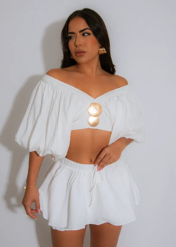 Like It Like That Crop Top White Feminine Women's Style 
